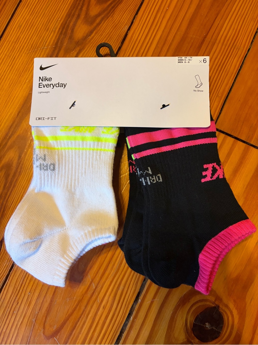 Nike dry fit six pairs socks black, and white